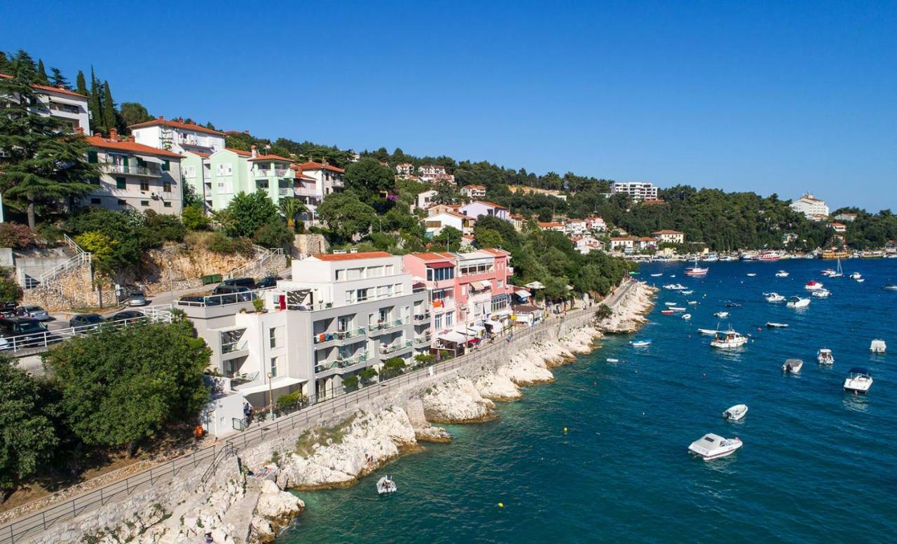 Irene Apartment By The Sea - Privat Parking Rabac Luaran gambar