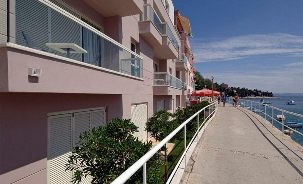 Irene Apartment By The Sea - Privat Parking Rabac Luaran gambar